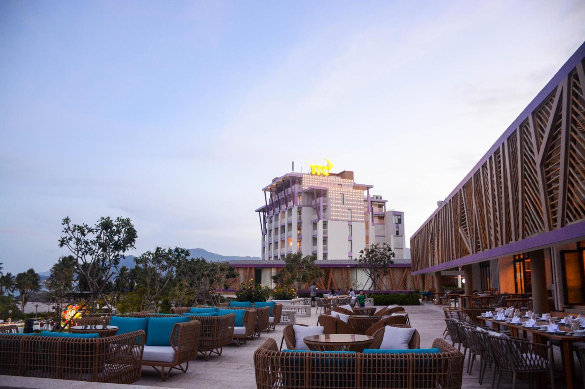 Ttc Van Phong Bay Resort - Himalaya Sauna & Steam Retreat Included Ấp Ninh Hòa  Buitenkant foto