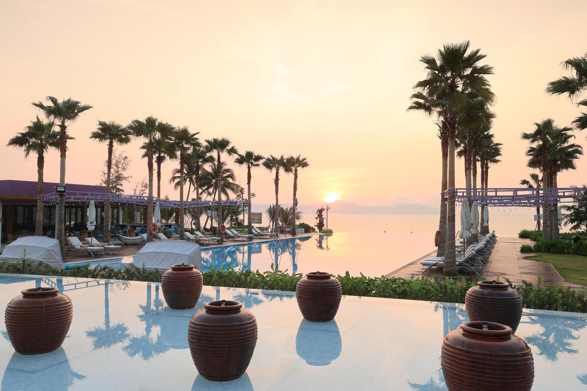 Ttc Van Phong Bay Resort - Himalaya Sauna & Steam Retreat Included Ấp Ninh Hòa  Buitenkant foto